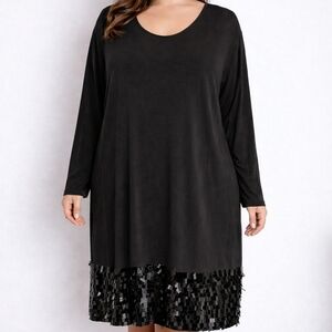 Elegant Black Dress with Sequin Detail